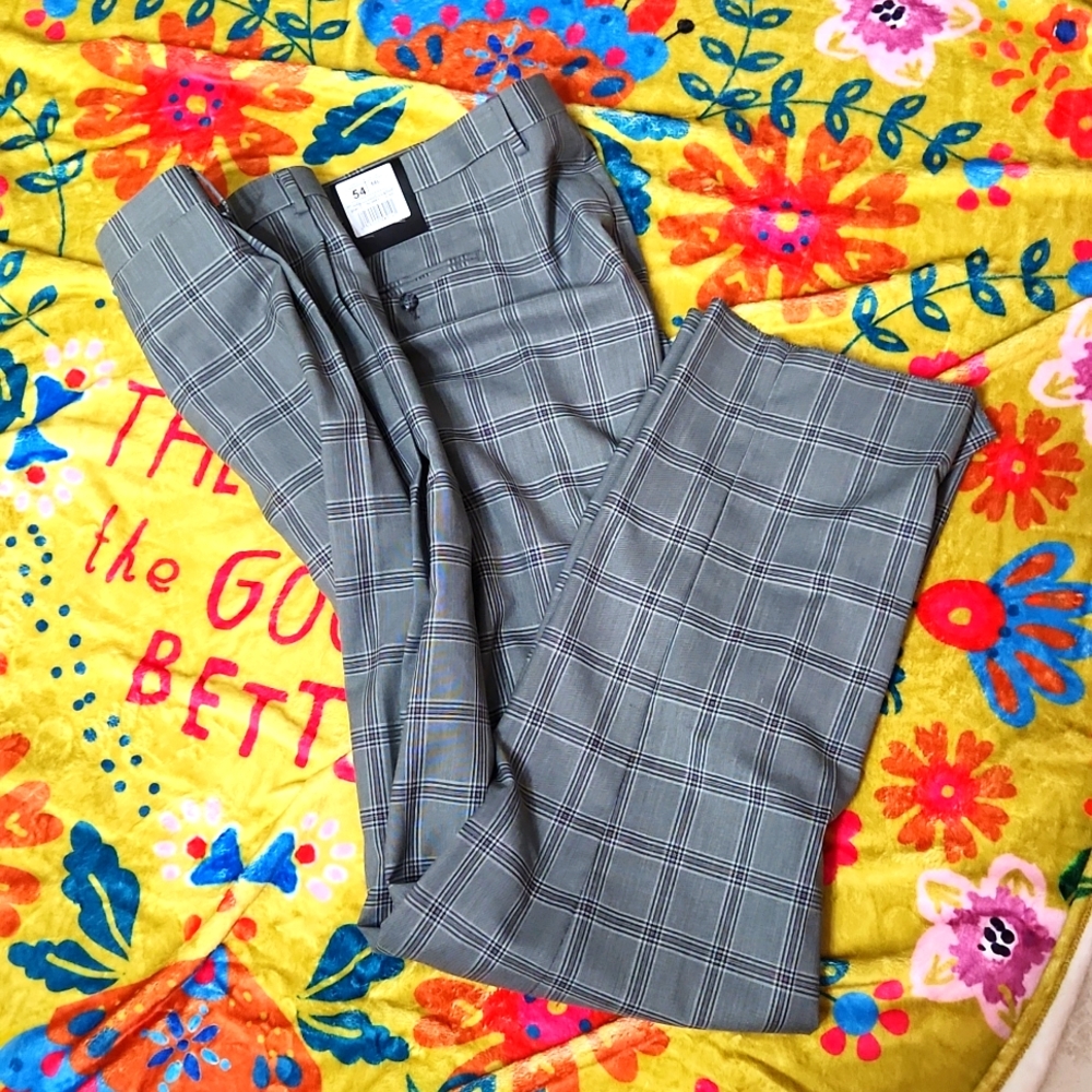 NWT men's sz 54 gray pleated pants
